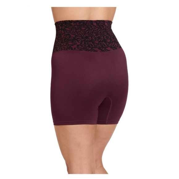 ✨🆕✨ Jockey Essentials Women's Seamfree Slimming Short - Picture 3 of 4